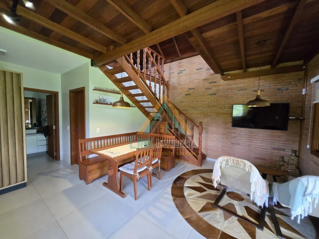 Chalé no Bairro Pomerode Fundos, com Área Construída de 164,89m na cidade de Pomerode, com área total de 38.250,00m. — foto 7