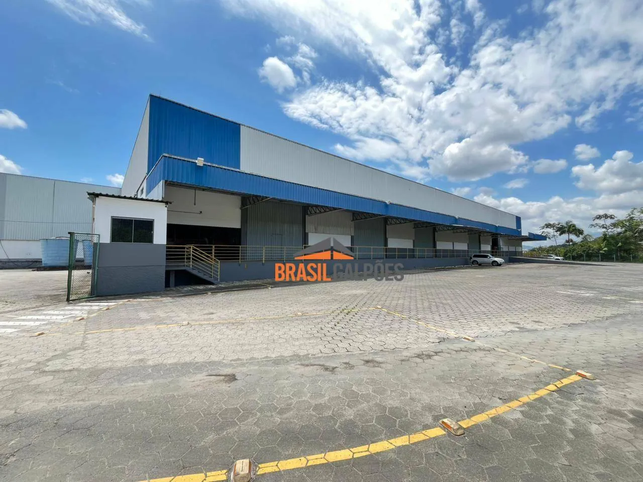 Galpão de 3.214m - Bairro Itoupava Central - Blumenau/SC. - foto 1