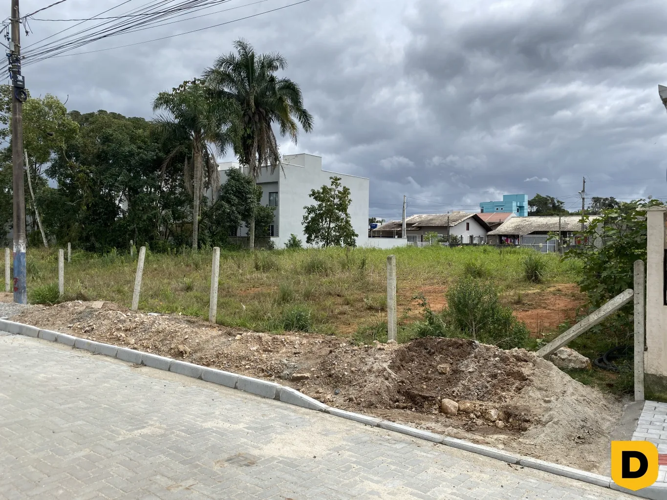 Lindo terreno, perto do mar, em Piçarras! — foto 2