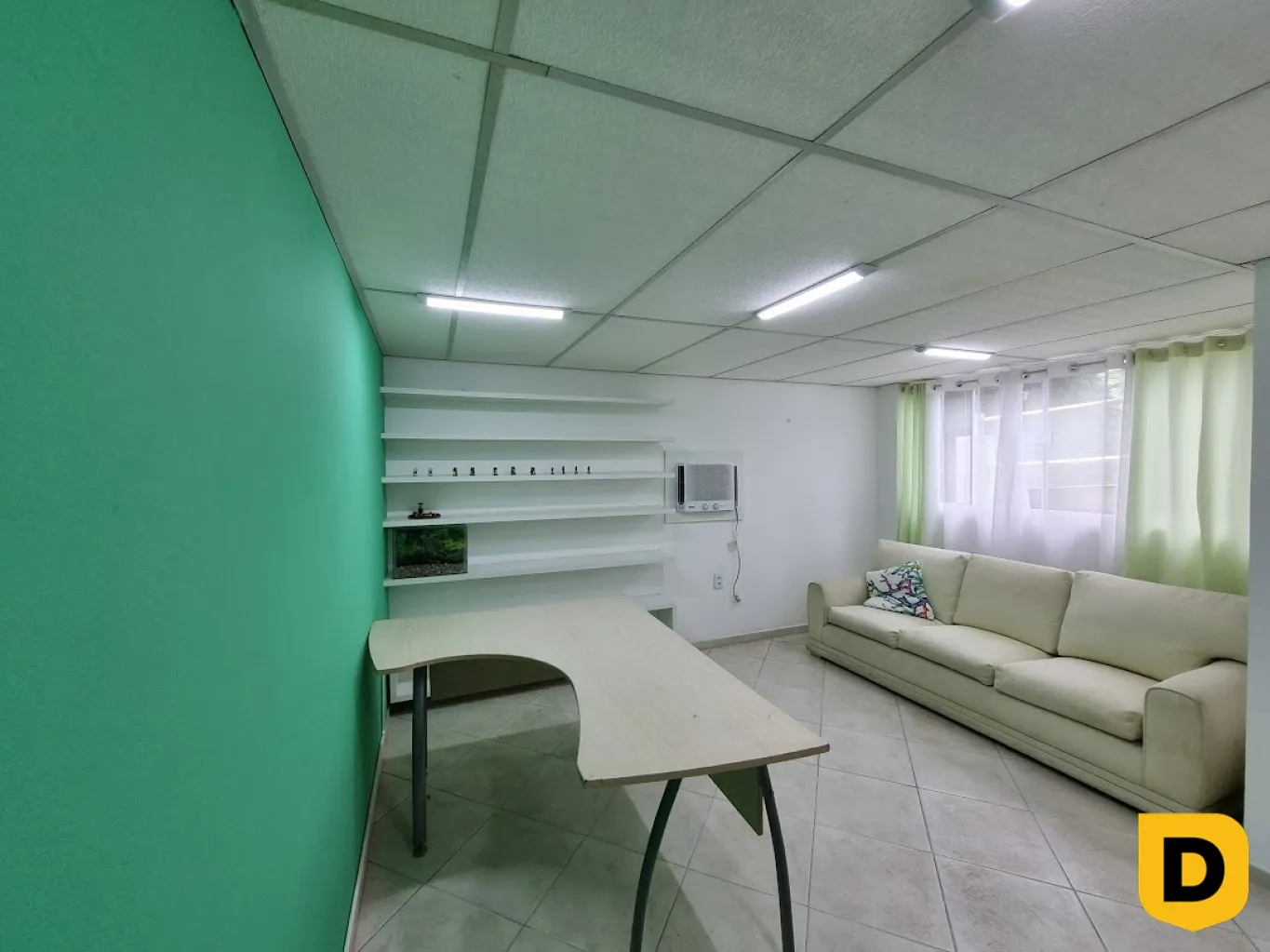 SALA EM ESPAÇO COMPARTILHADO. — foto 4