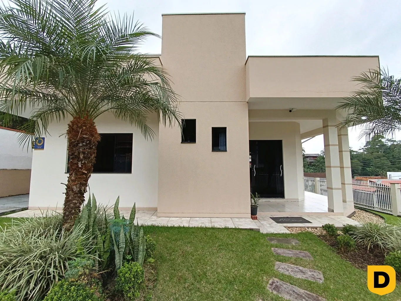 Casa ampla de 3 quartos, à venda no bairro Salto do Norte - Blumenau/SC. — foto 2