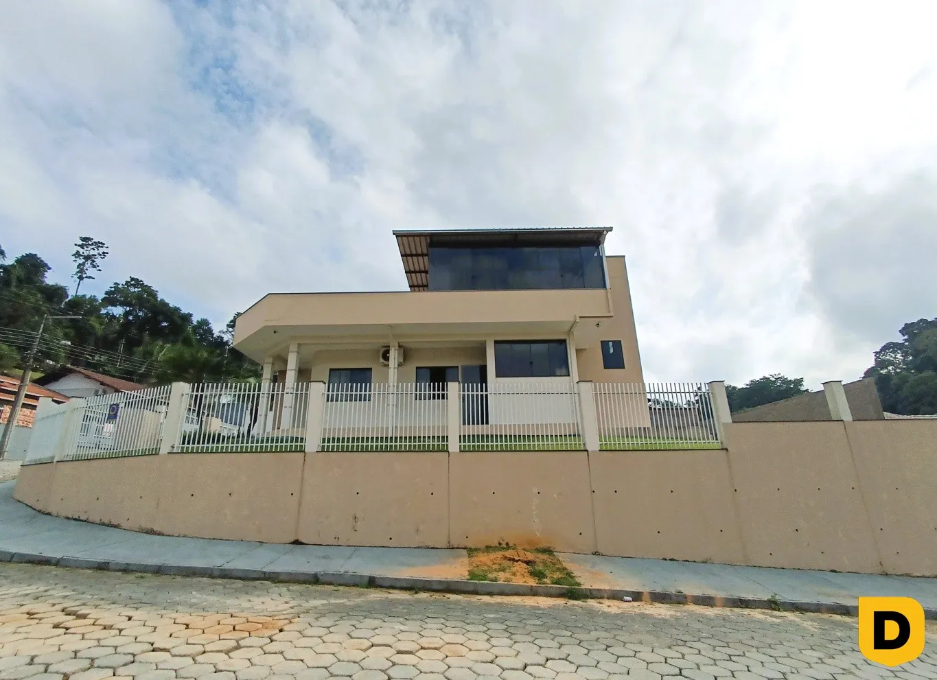 Casa ampla de 3 quartos, à venda no bairro Salto do Norte - Blumenau/SC. — foto 5