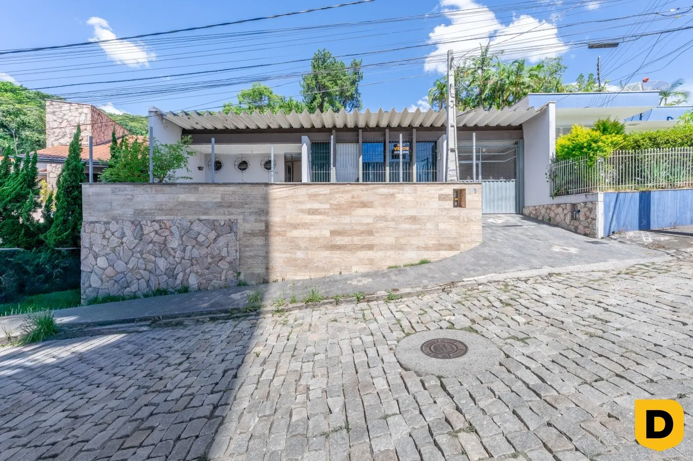 Casa plana no Bairro Itoupava Seca, próximo a Furb, com 230m2 de área útil. — foto 4