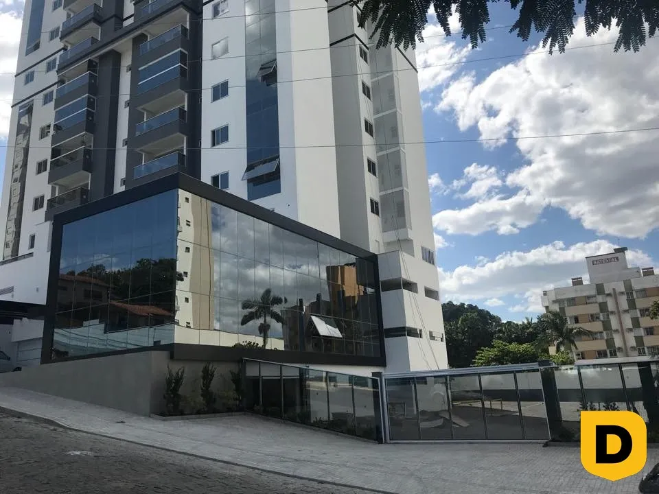 Apartamento Alto Padrão na Rua Iguape com 3 quartos (1 suíte) e 2 vagas. — foto 2