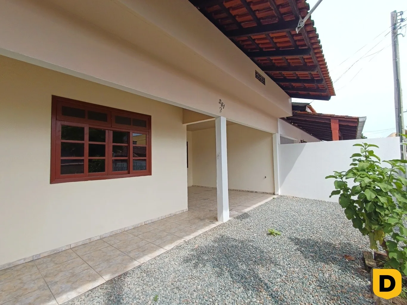 Sobrado à venda em Penha, apenas 550m da Praia do Quilombo! — foto 2