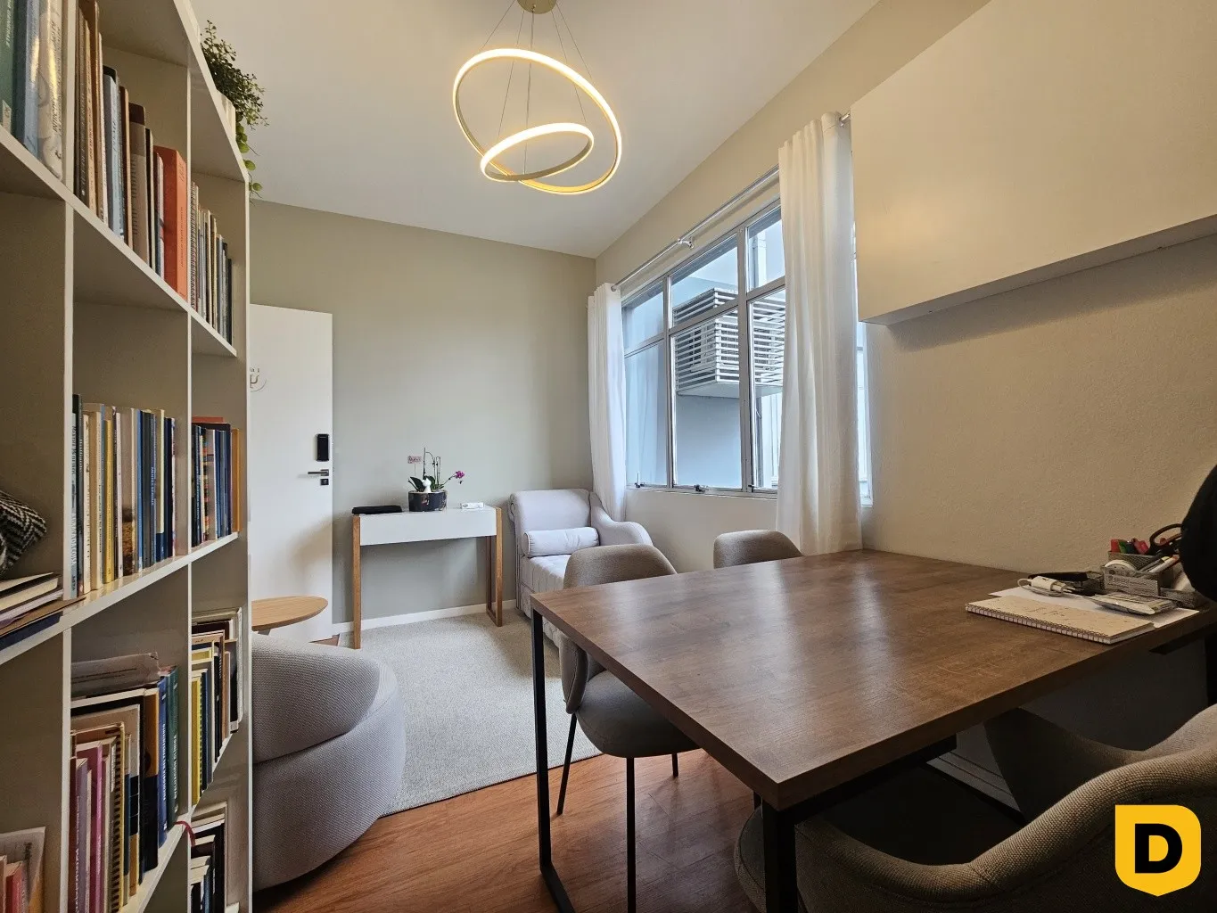 Ótima sala cormecial de 39m na rua XV — foto 3