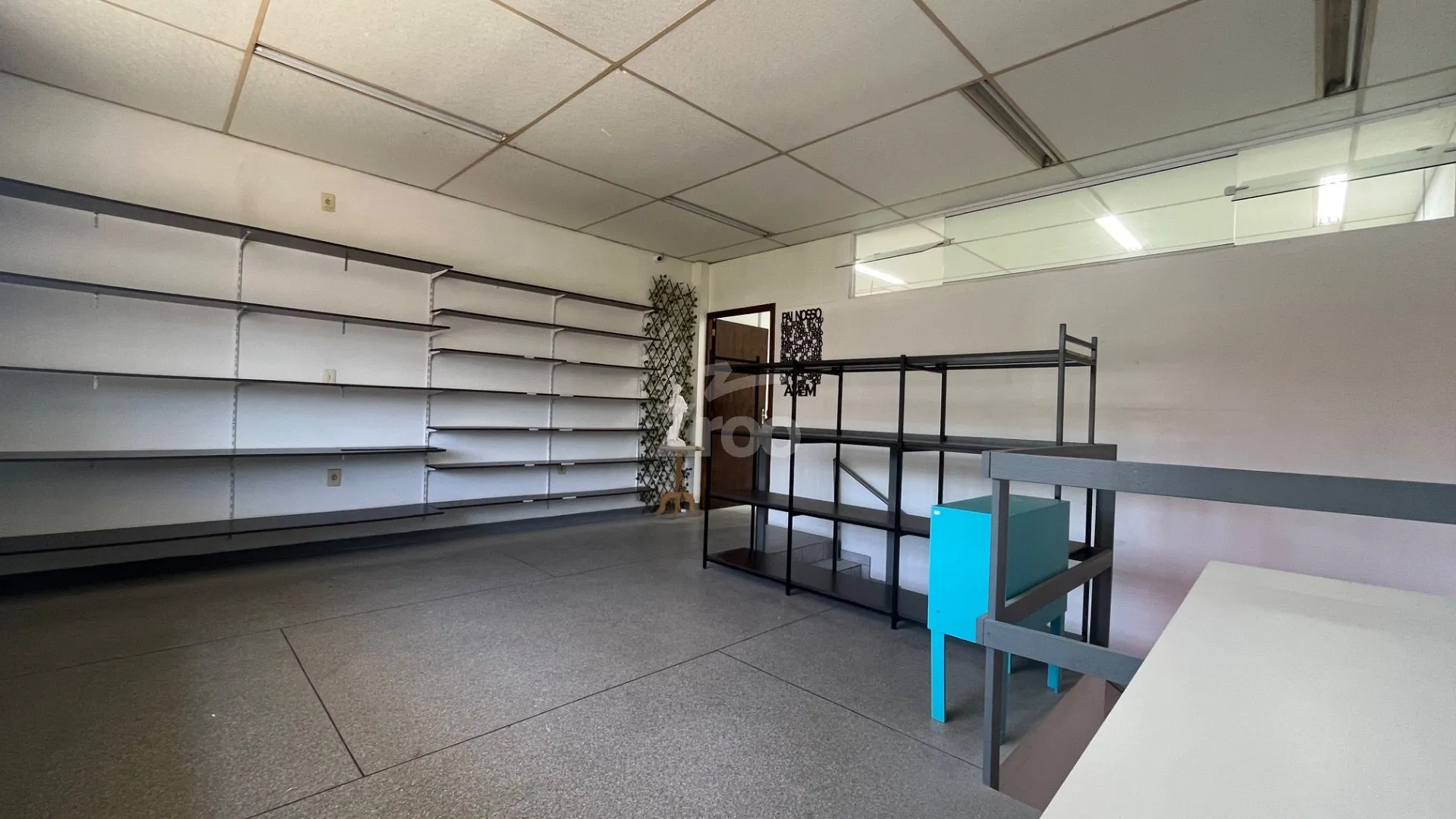 Sala Comercial em Valparaiso - Blumenau — foto 2