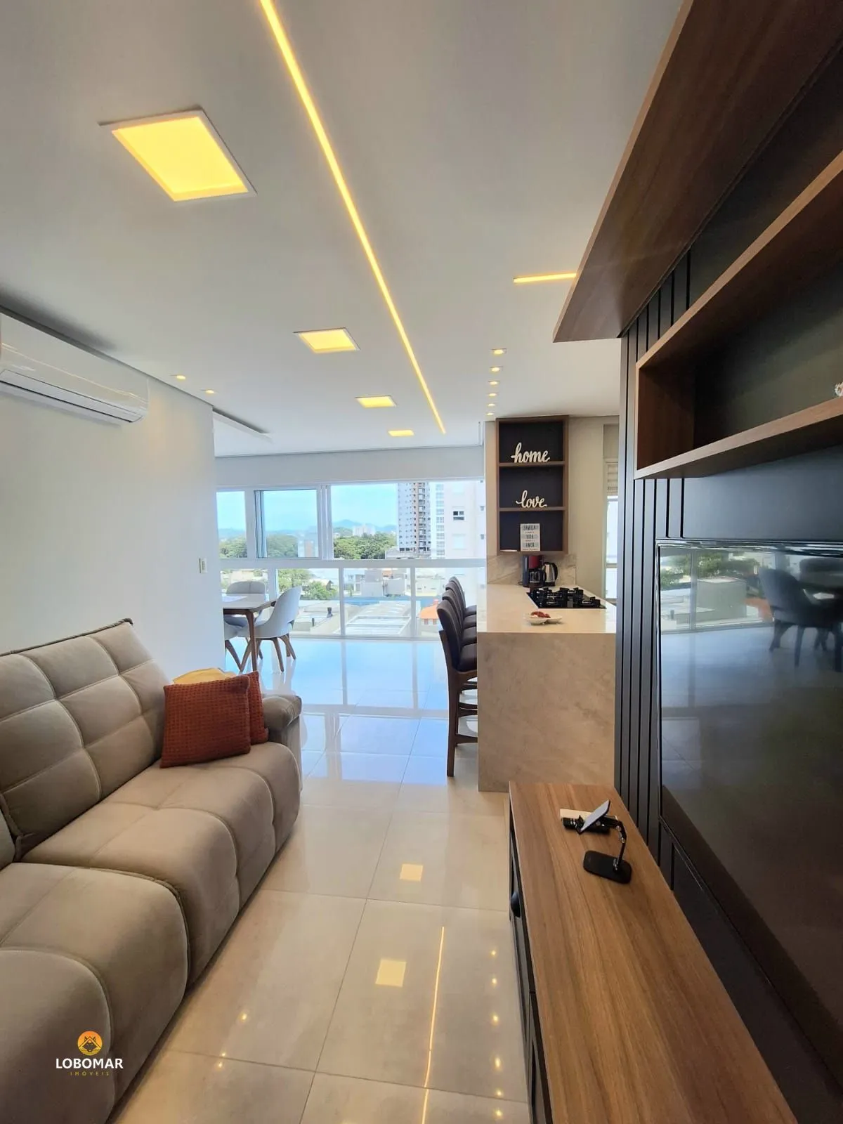 Apartamento vista mar e mobiliado, com 3 dormitórios e 2 vagas - Centro de Bal. — foto 3