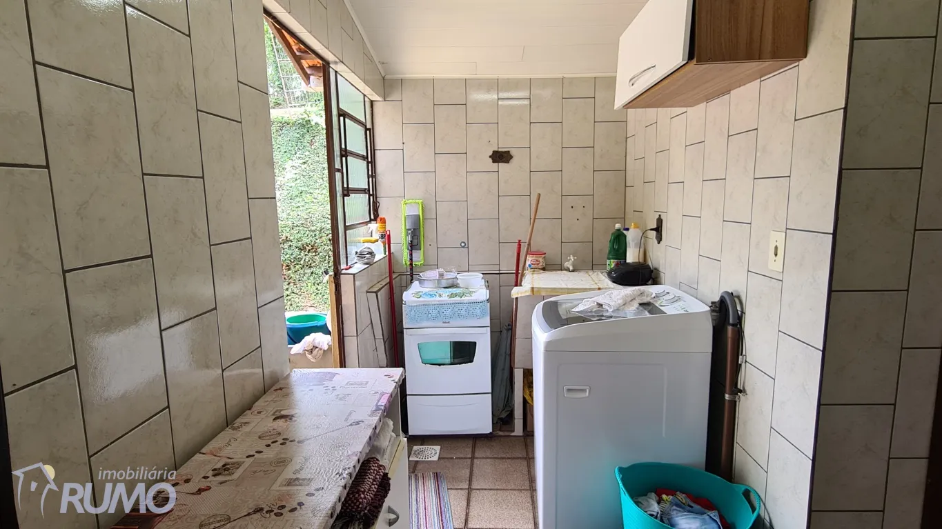Chácara de 7.500m com duas casas, próximo da BR 470. Excelente opção para quem busca tranquilidade sem abrir mão de uma boa localização! — foto 7