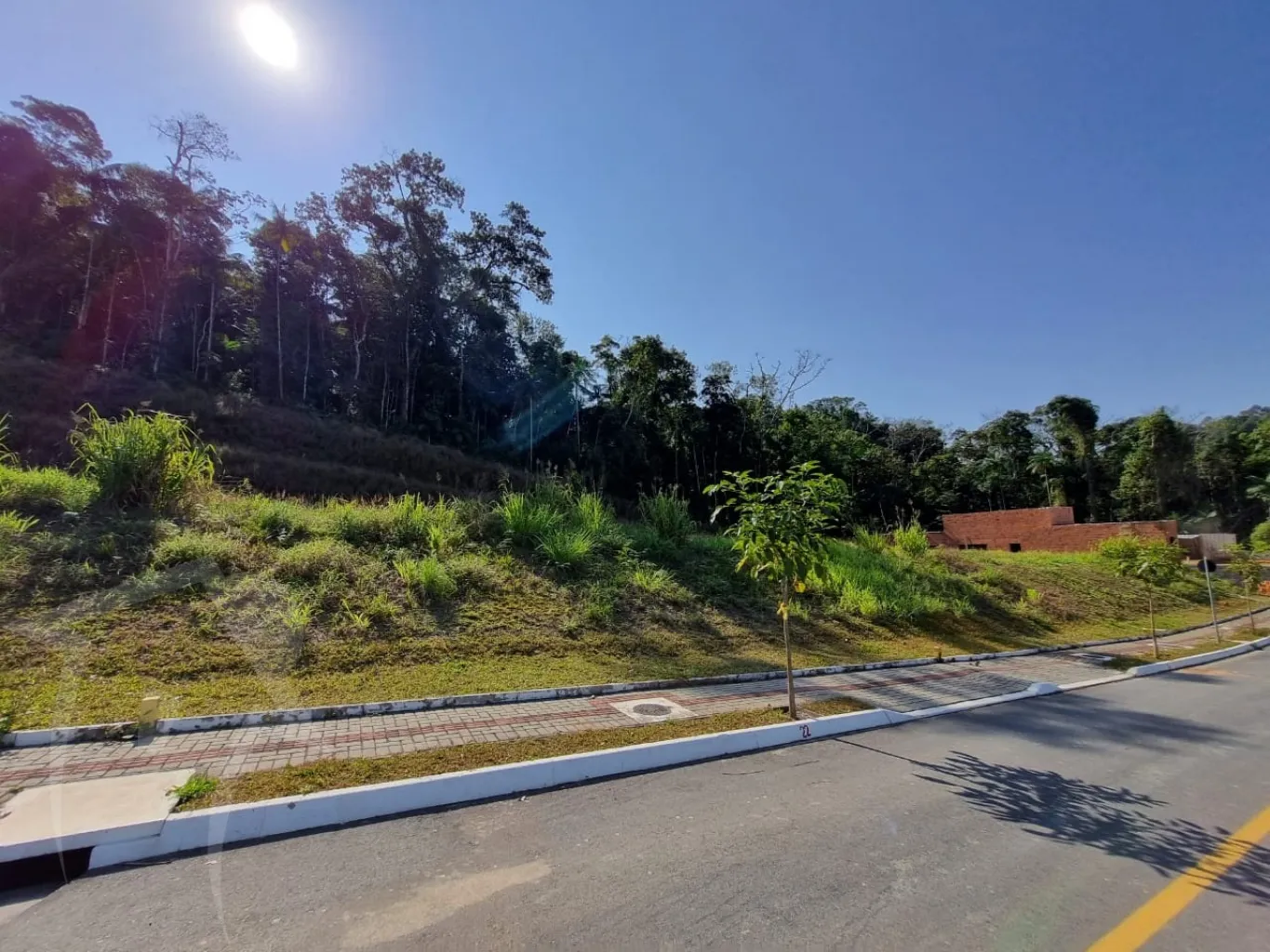 Terrenos com projeto especial para cada terreno unifamiliar, casas acima de 90 metros - foto 1