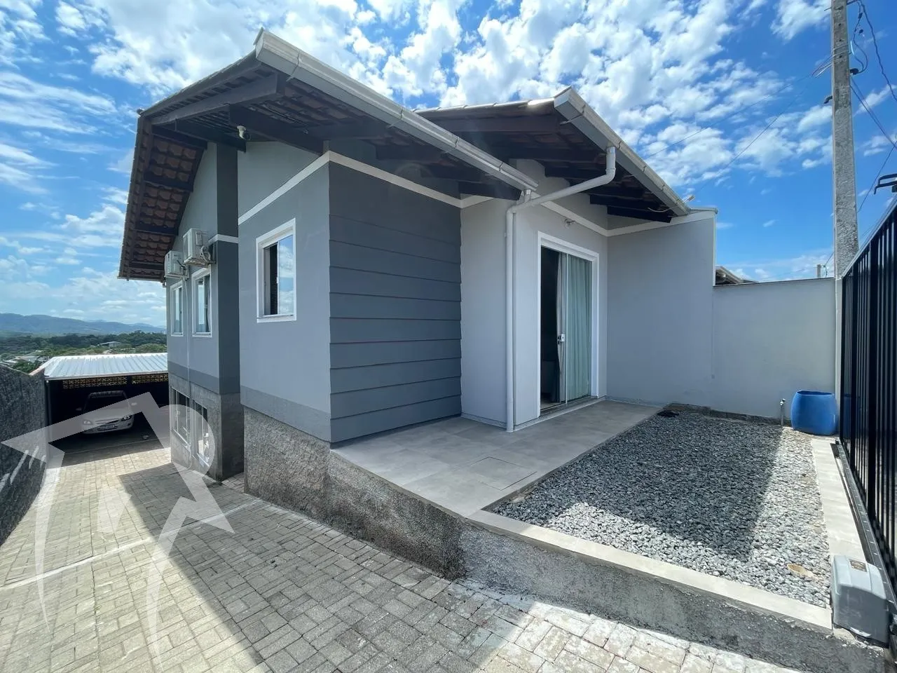 Casa Pilotis no bairro João Paulo II com ótima vista, área de festas e garagem coberta — foto 2