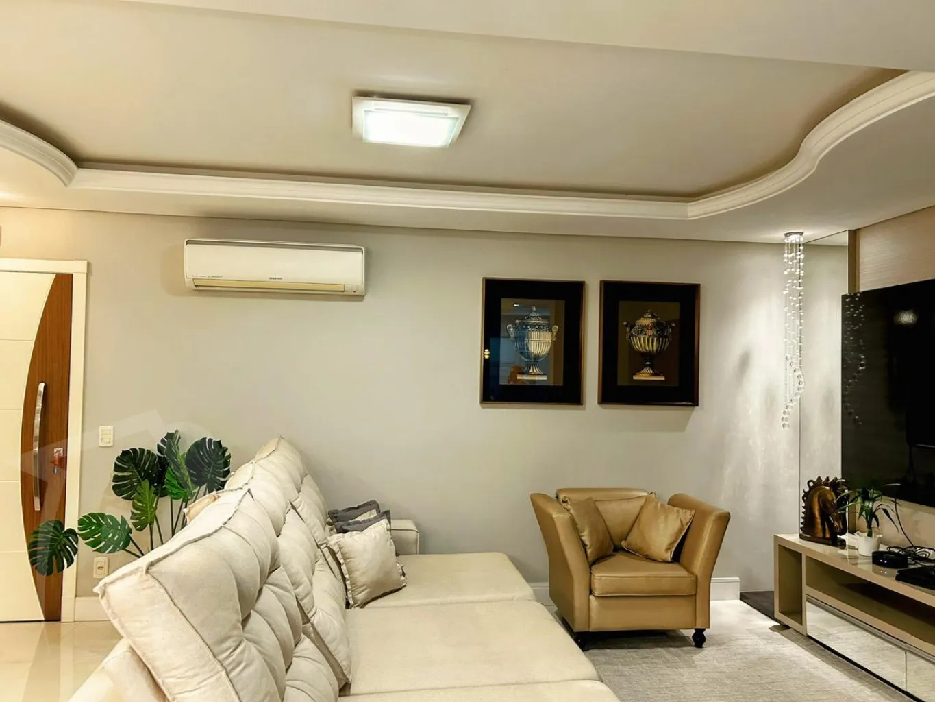 Lindo apartamento mobiliado e com duas vagas de garagem. — foto 4