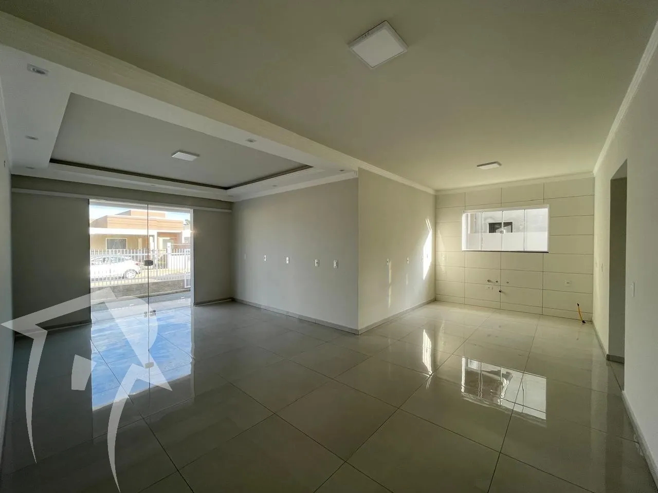 Linda casa sozinha no terreno acabamento impecável — foto 6