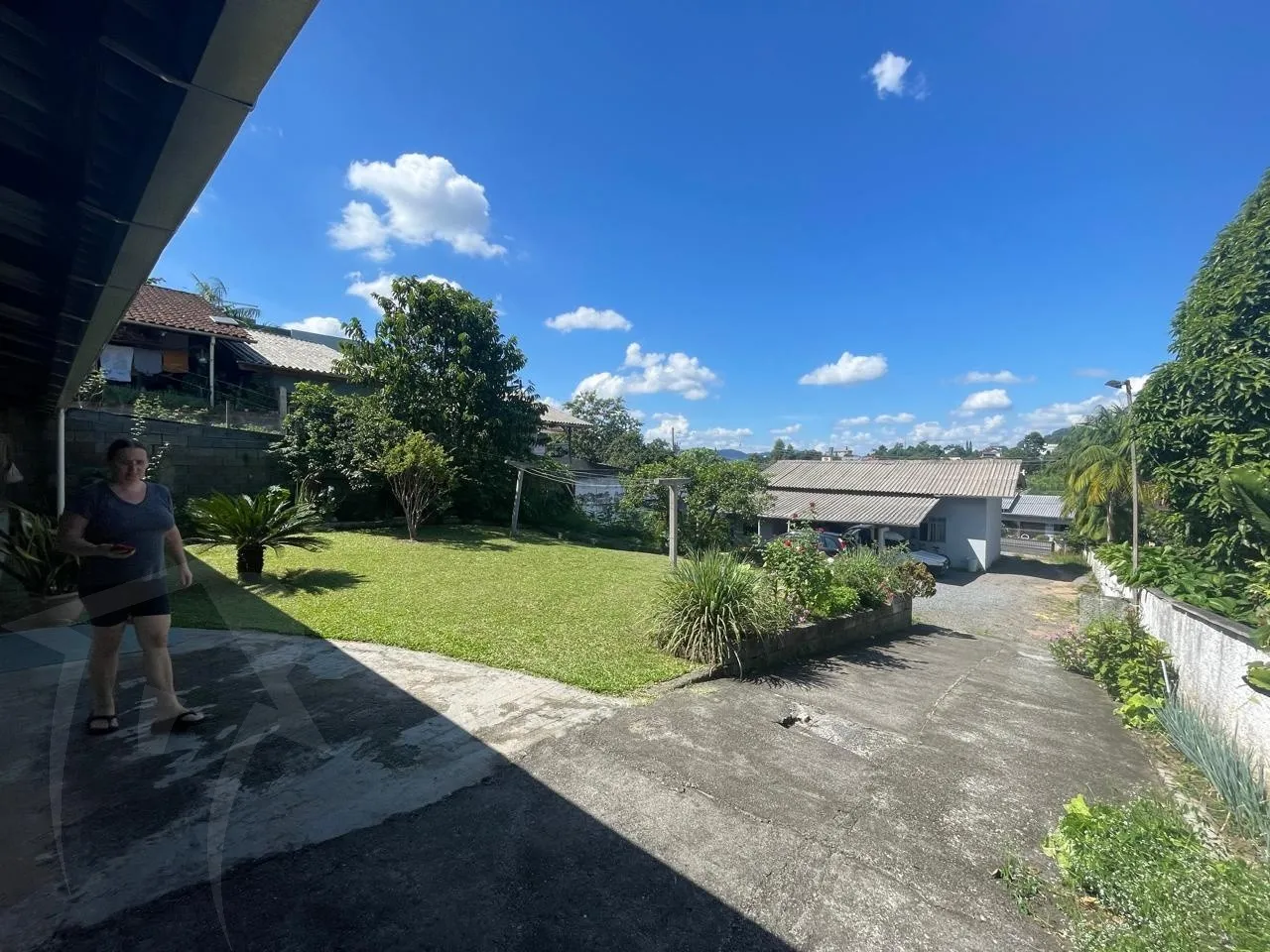 Duas casas em terreno de 768m2, possibilidade de ponto comercial ou renda extra com locação. No bairro Tapajós — foto 2