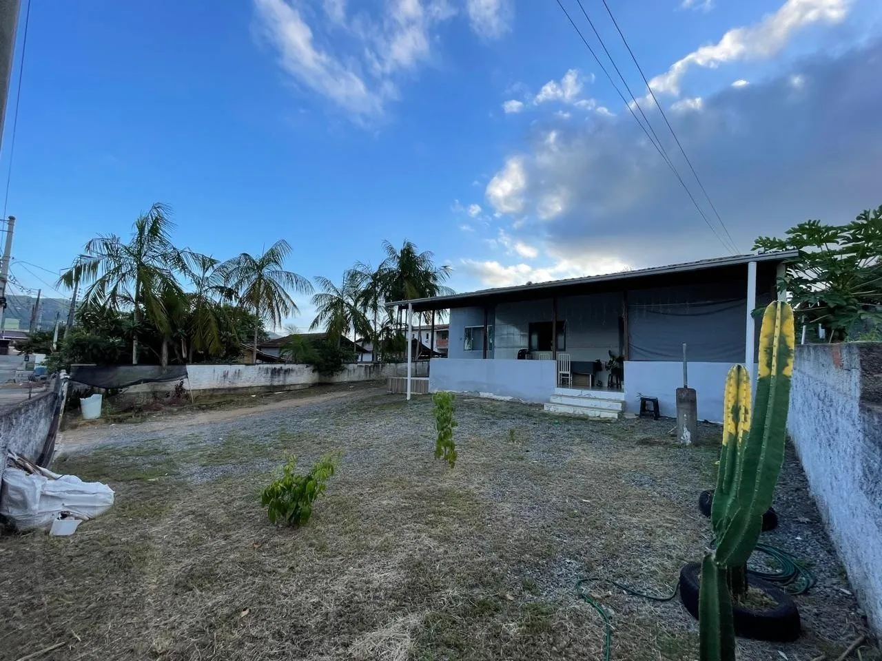 Duas casas em terreno de 768m2, possibilidade de ponto comercial ou renda extra com locação. No bairro Tapajós — foto 3