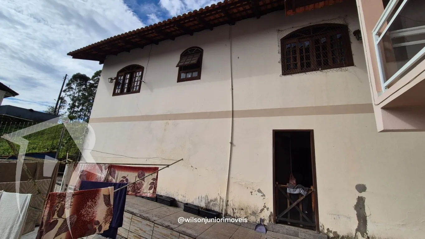 Casa de dois andares centro — foto 7