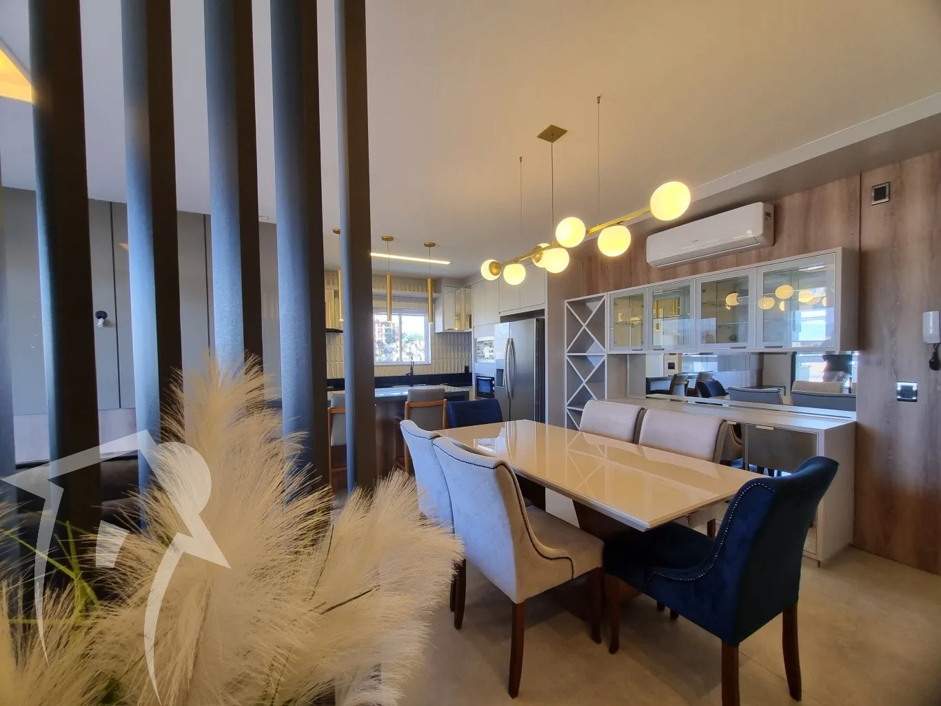 Totalmente Mobiliado e Decorado com Muito Estilo — foto 6
