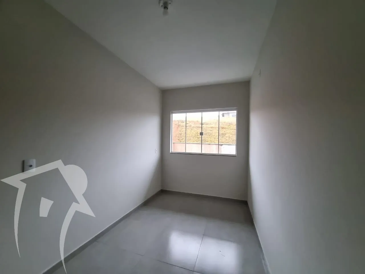 Ótima casa no bairro Arapongas — foto 7