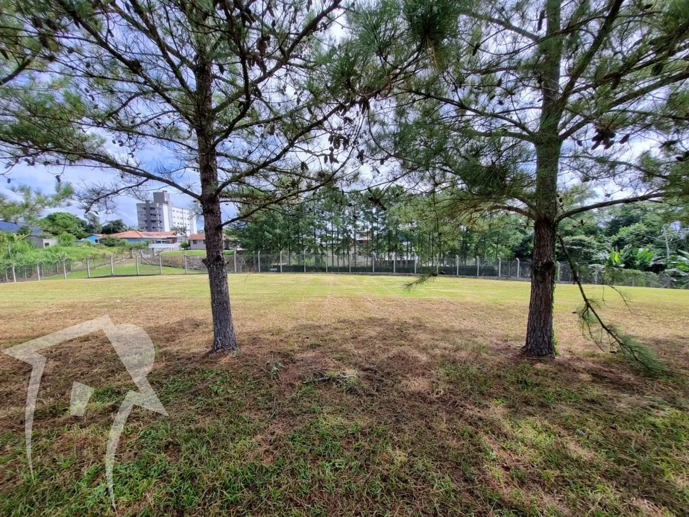 Terreno de 531m com 17,70m de frente ideal para construtores e investidores - foto 1