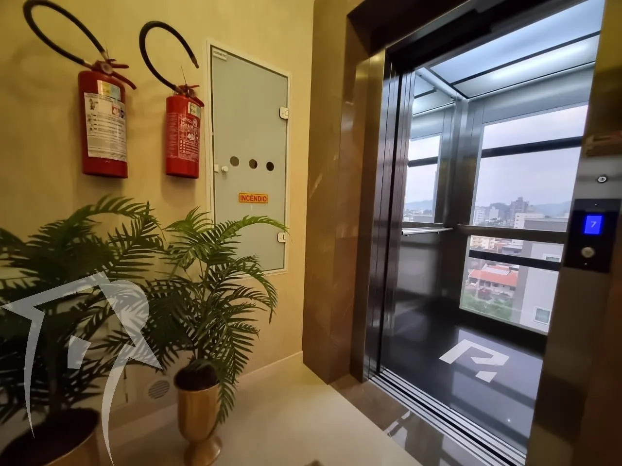 Edifício Maria Luz - Um apartamento exclusivo para você !!! — foto 3