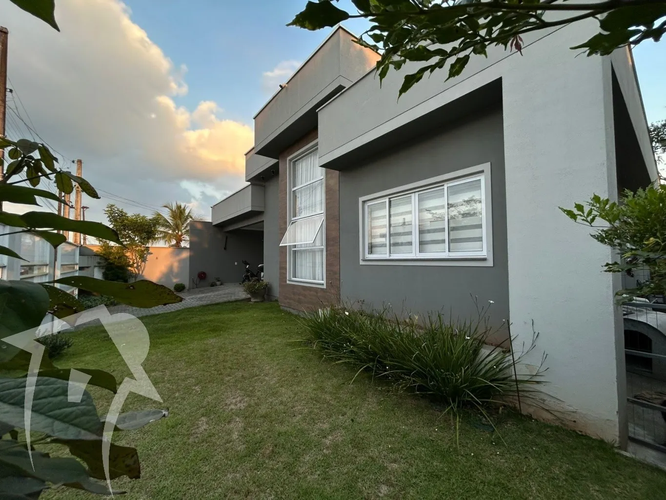 Casa 3 Quartos - com closet e suíte - Alto Padrão - Jardim Europa - Indaial — foto 3