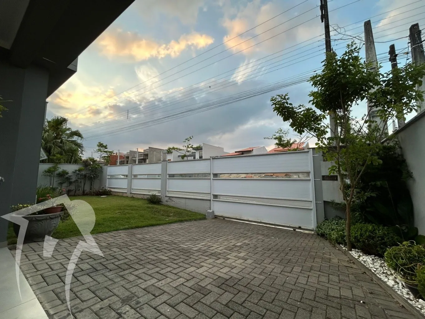 Casa 3 Quartos - com closet e suíte - Alto Padrão - Jardim Europa - Indaial — foto 4
