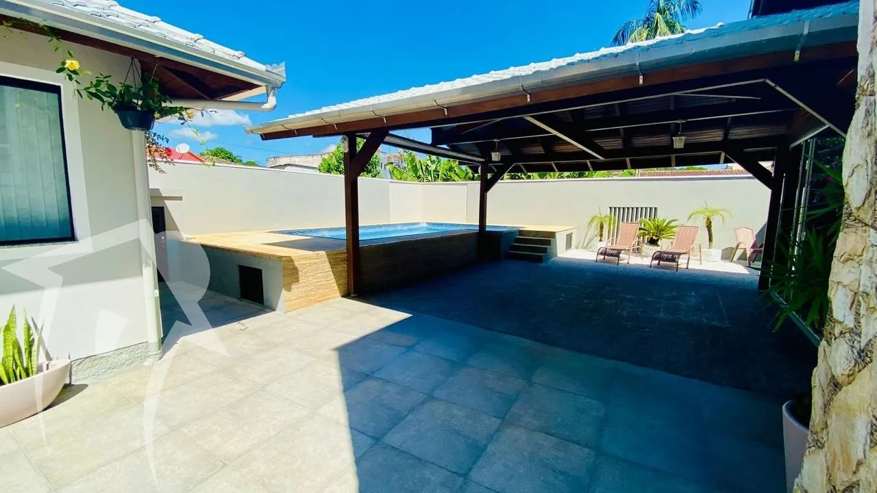 Residência Mobiliada com Piscina e Área de Lazer no Bairro dos Estados - Indaial — foto 6