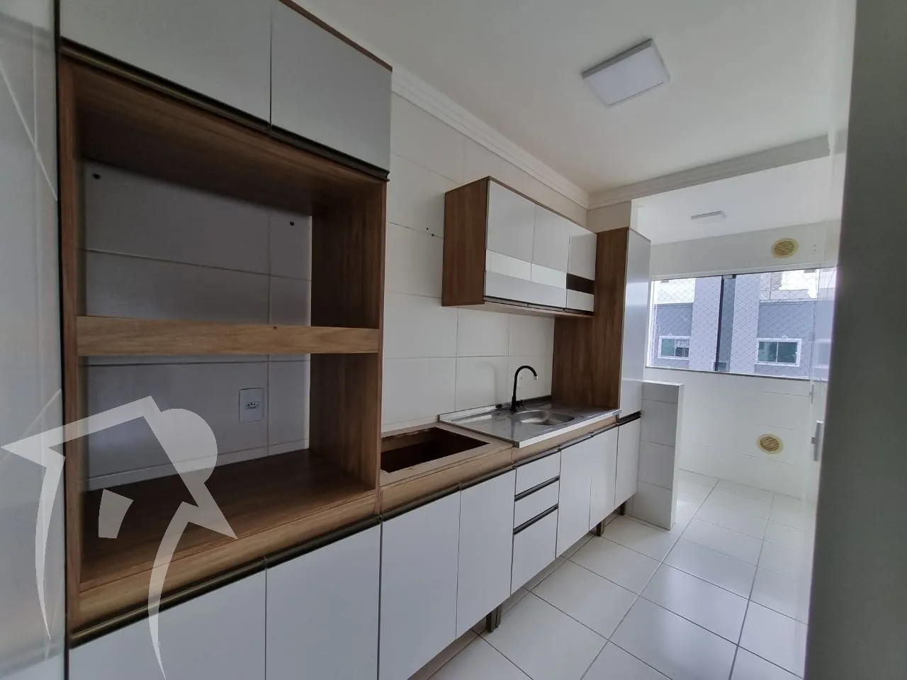 Apartamento à Venda no Residencial Paris - Bairro das Nações — foto 4