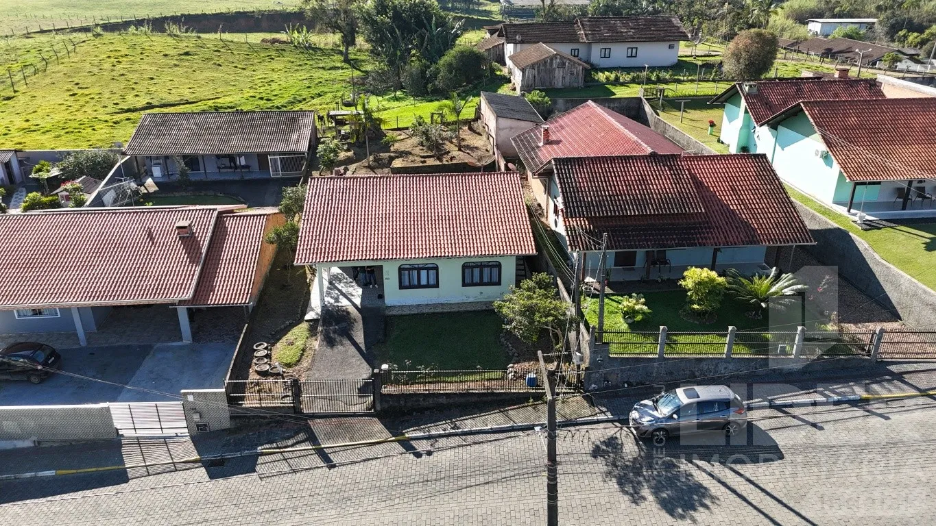 Casa com com 2 dormitórios no bairro Araponguinhas - Timbó — foto 3