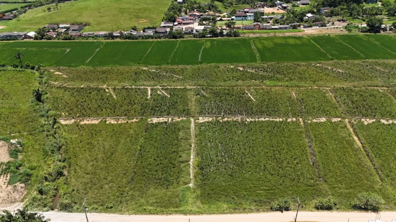 Terreno no bairro Estradinha com 1.158,22m — foto 3