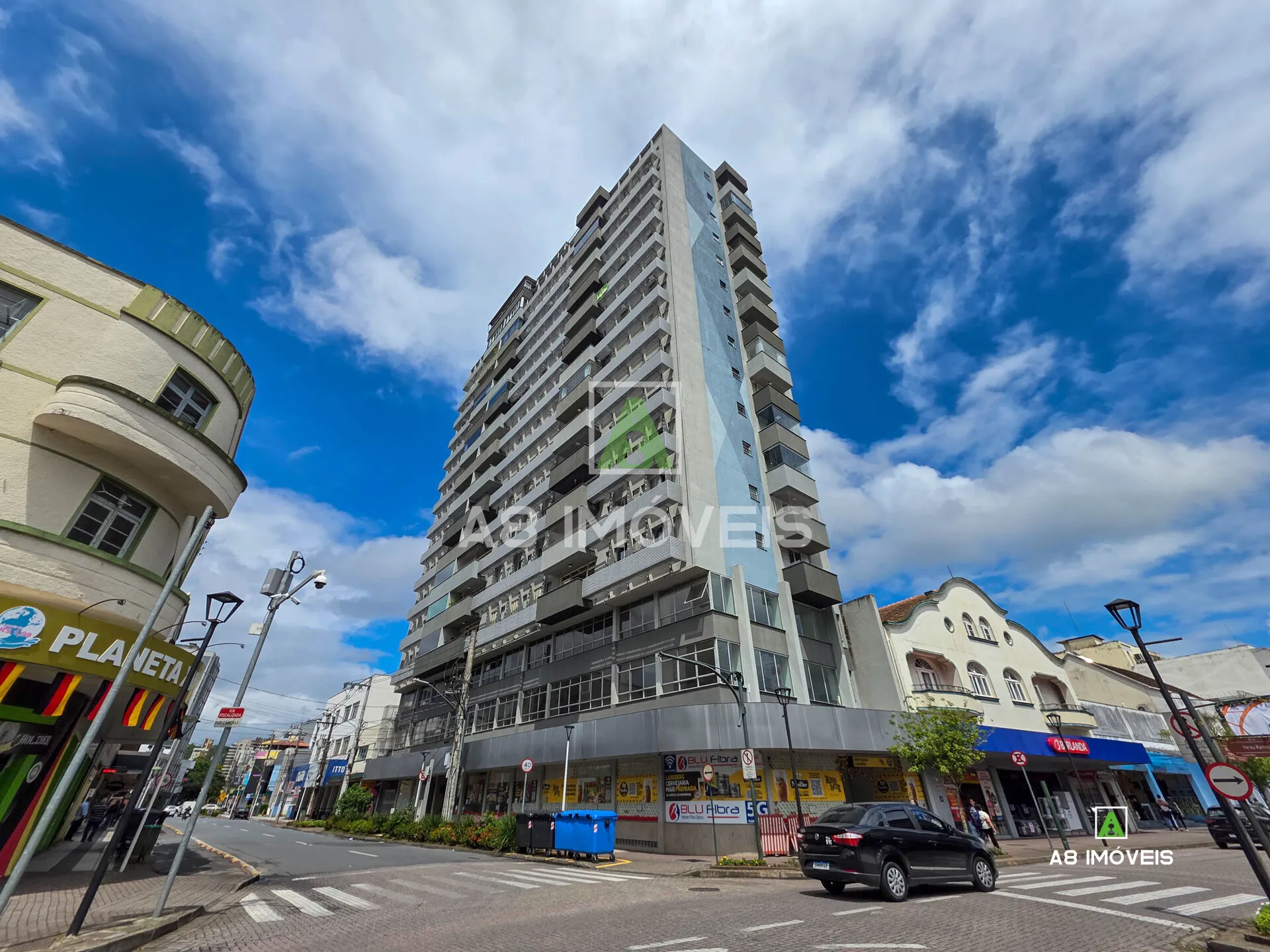 APARTAMENTO CENTRO BLUMENAU 3 QUARTOS 2 BANHEIROS ANDAR ALTO - foto 1