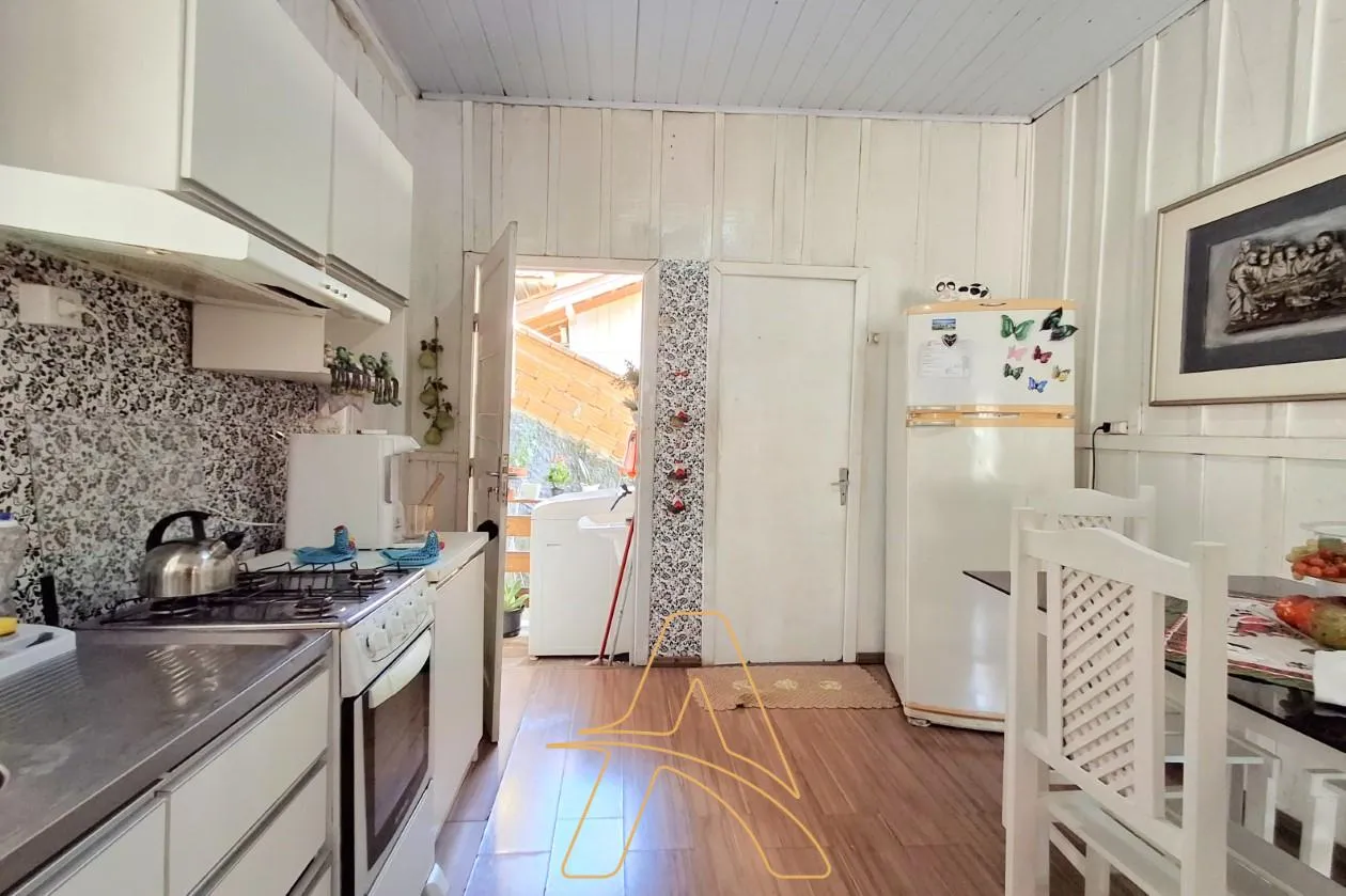 Casa à Venda no Bairro Garcia com Quitinetes - Ótima Opção para Moradia e Renda — foto 4