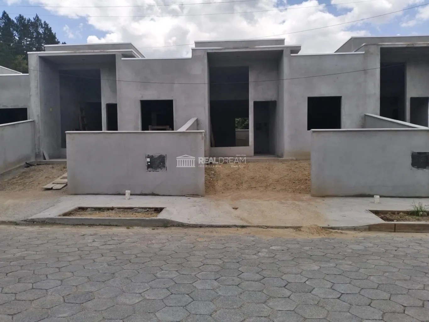 Casa germinada de 2 dormitórios e 1 garagem - foto 1