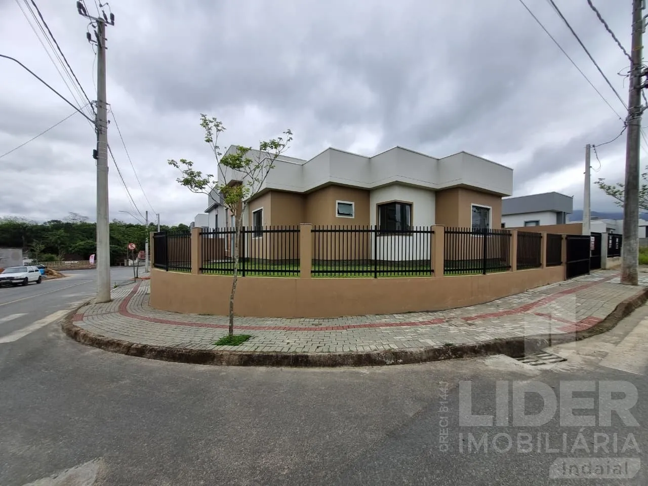 CASA COM 03 QUARTOS - LOT. JARDIM EUROPA — foto 2