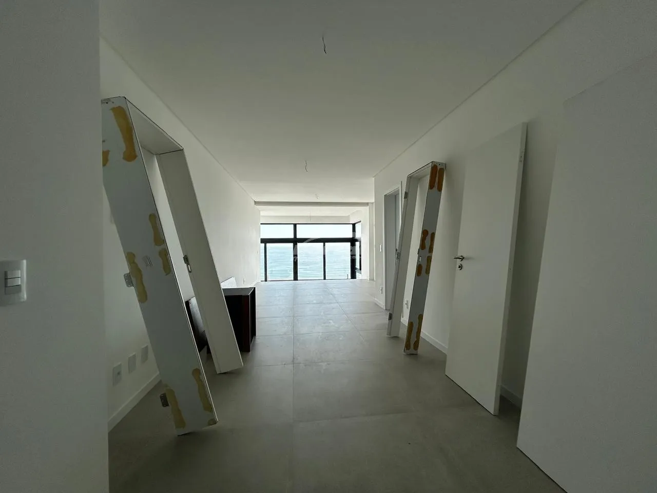 Excelente Apartamento com Vista para o Oceano e Balneário Piçarras. — foto 6