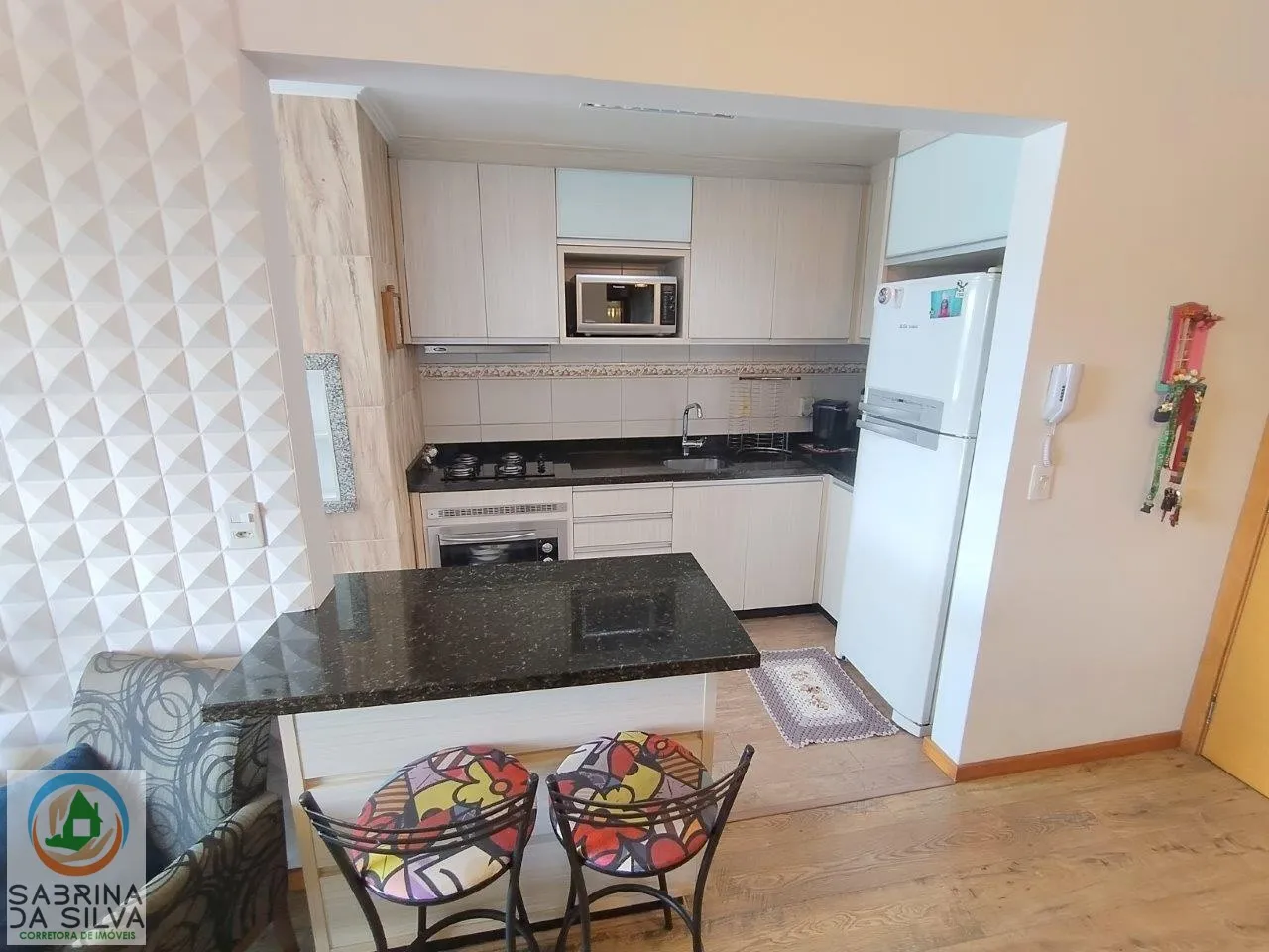 Apartamento com 2 Dormitórios - Bairro Escola Agrícola — foto 4