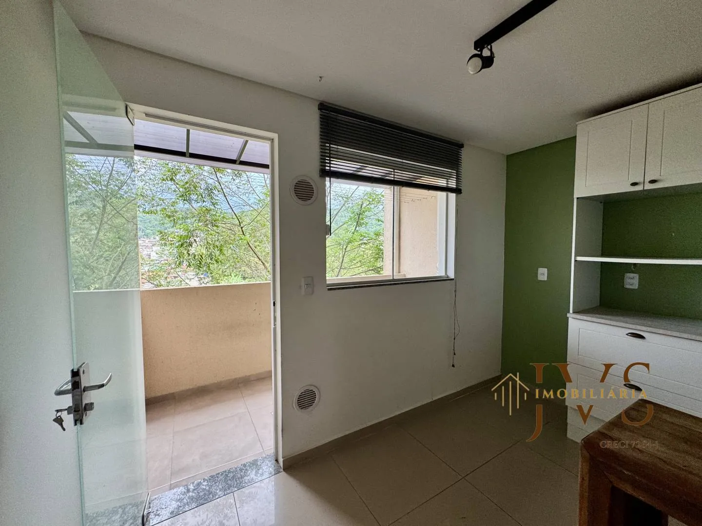 Sobrado semimobiliado no bairro Tribess - excelente oportunidade! — foto 3