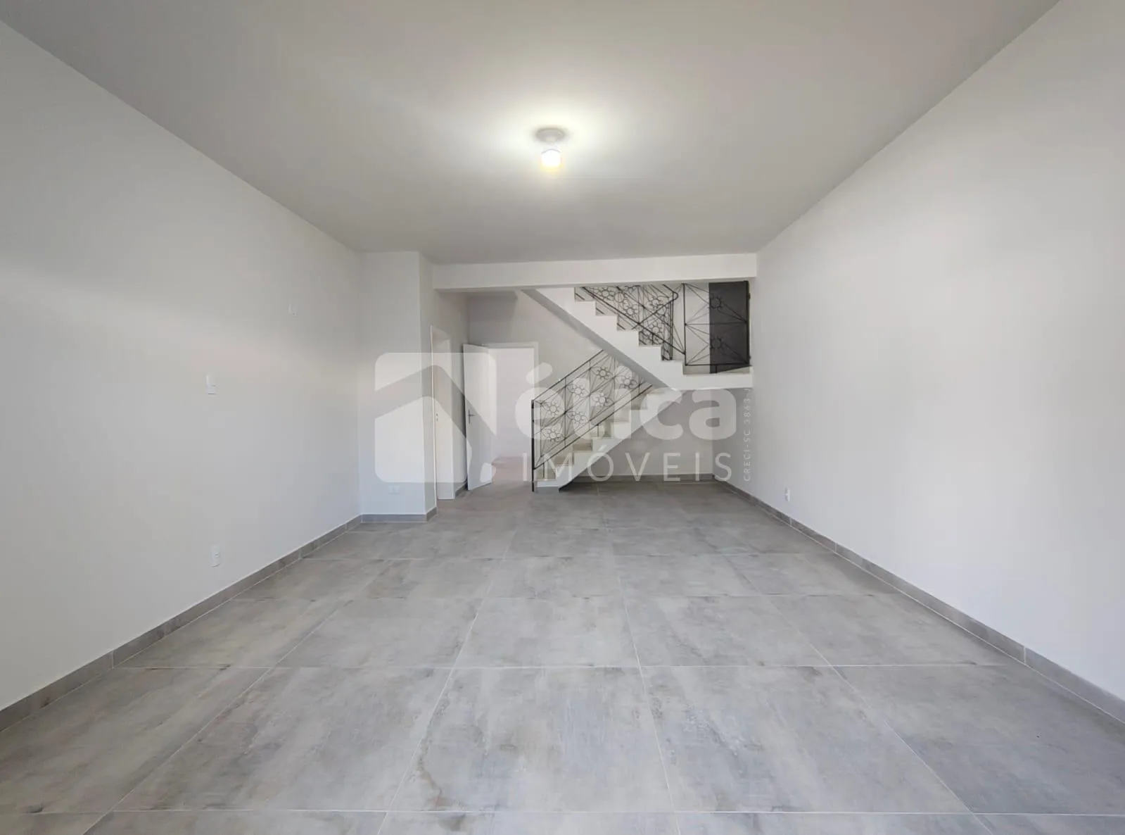 Casa Comercial para locação, com 06 amplas salas bairro Vila Operária Itajaí — foto 4