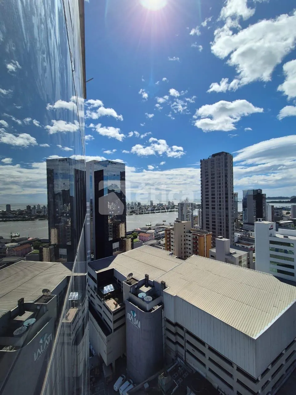 Sala Comercial para Locação no Coração de Itajaí. Vista Panorâmica — foto 5