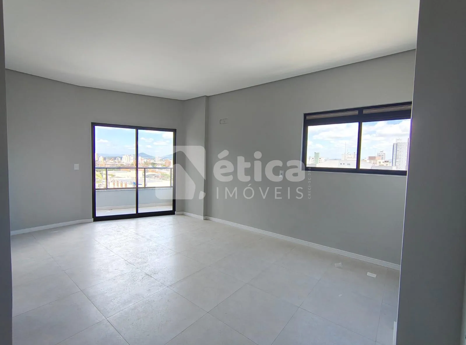 Apartamento Novo à venda frente a Univali de Itajaí SC, com 01 dormitório — foto 3
