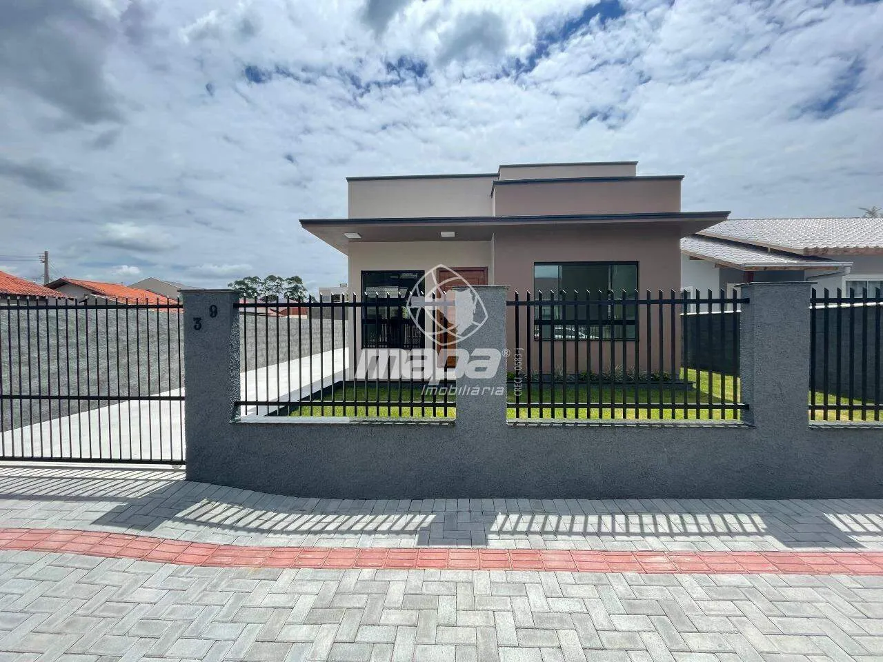 Casa à venda em Indaial (Bairro Warnow) - 3 quartos, suíte, porcelanato - foto 1