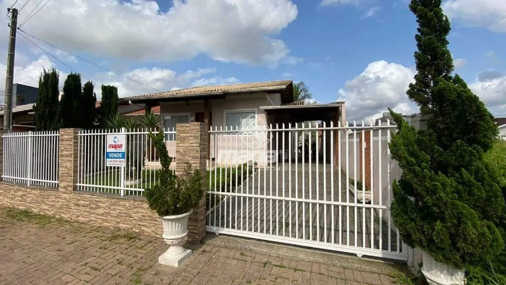 Linda Casa Residencial Mobiliada à Venda - foto 1