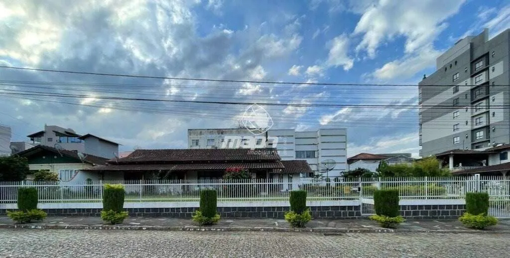 Casa à venda, 4 quartos, 2 vagas, Nações - Indaial/SC - foto 1