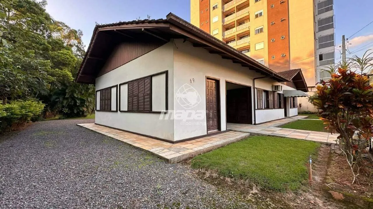Casa Comercial no Centro - foto 1