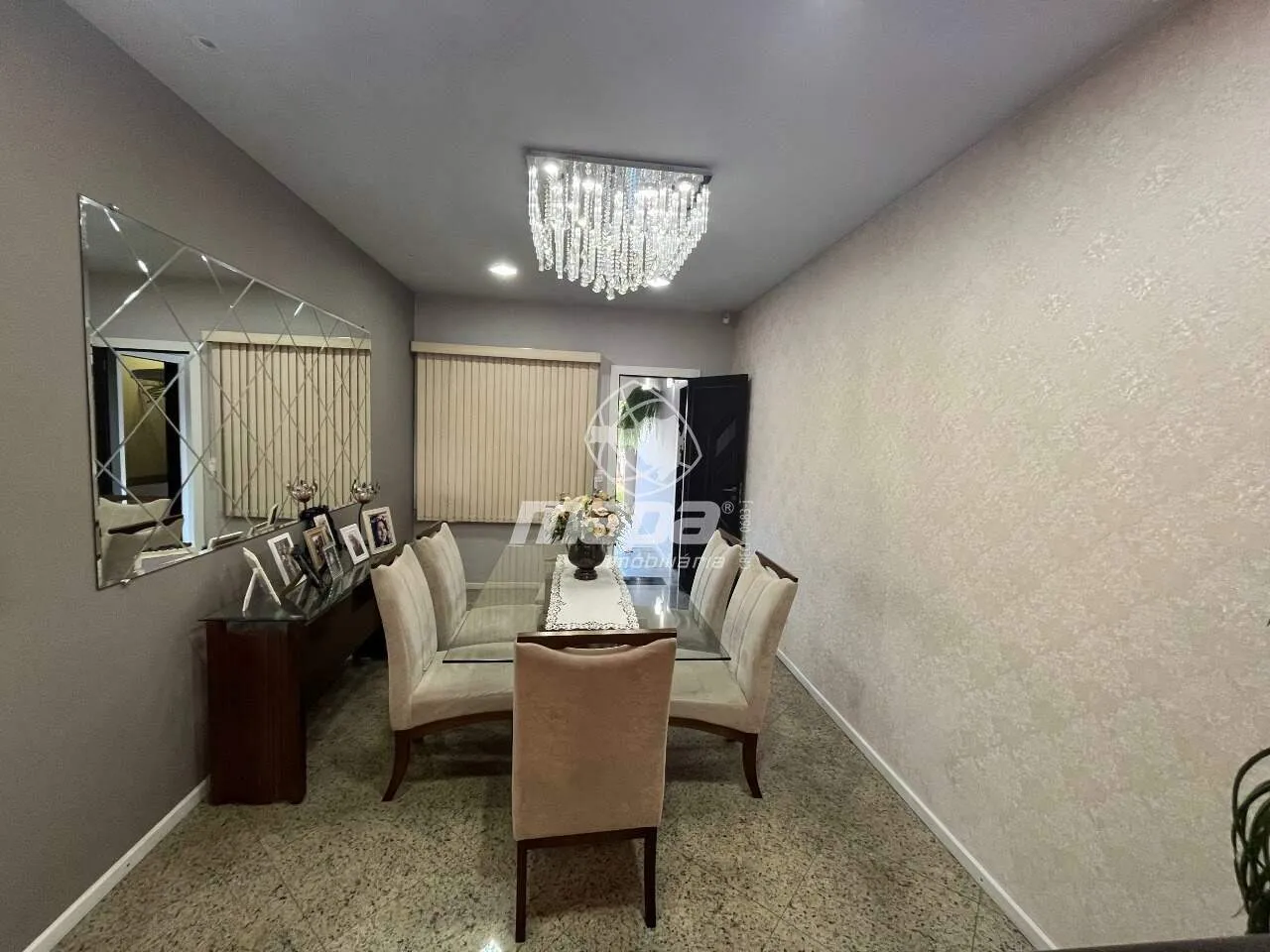 Casa dos Sonhos à Venda - Conforto, Vista Incrível e Localização Privilegiada! — foto 3