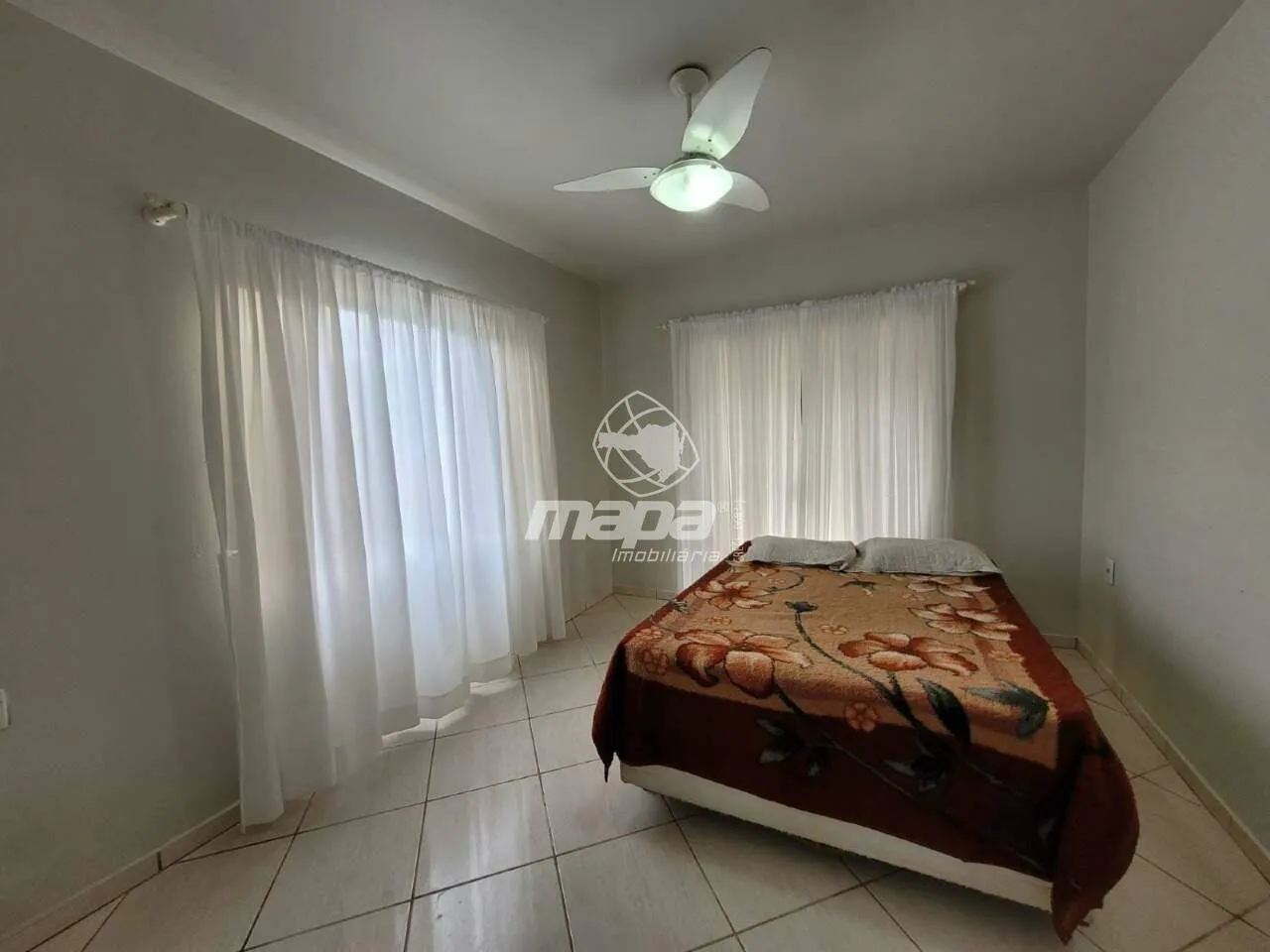 Casa com amplo espaço de terreno — foto 6