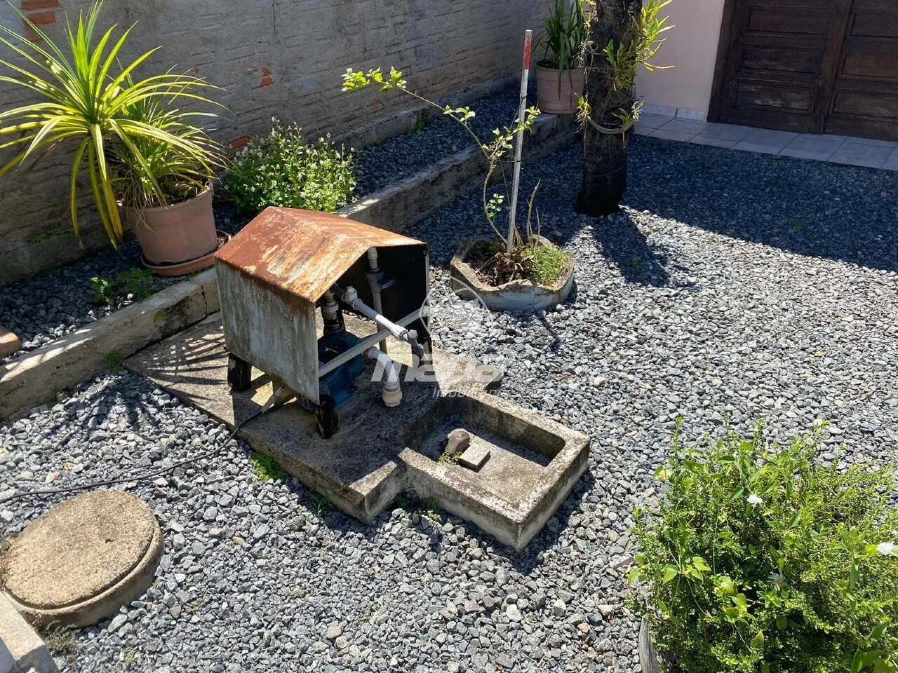 Casa Espaçosa em Localização Privilegiada — foto 2