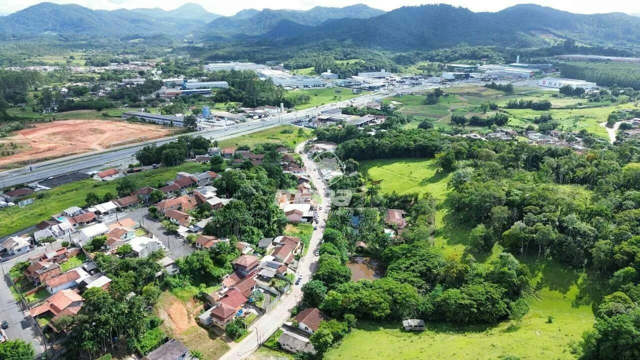 Ampla casa com linda área de natureza. — foto 7