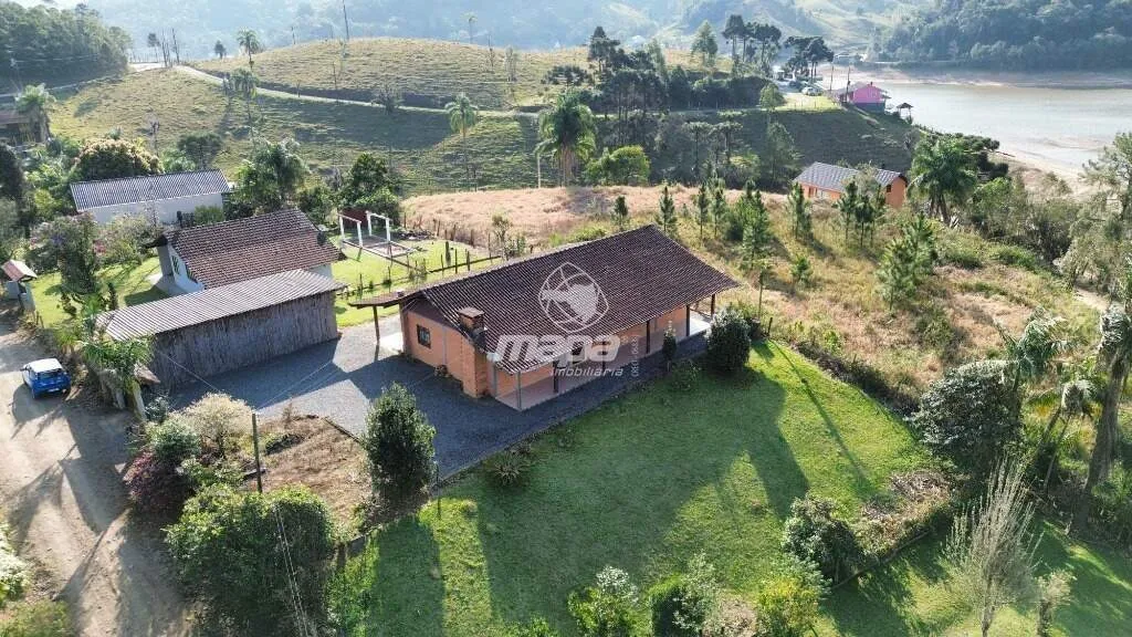 Casa à venda, 5 quartos, Centro - Rio dos Cedros/SC - foto 1