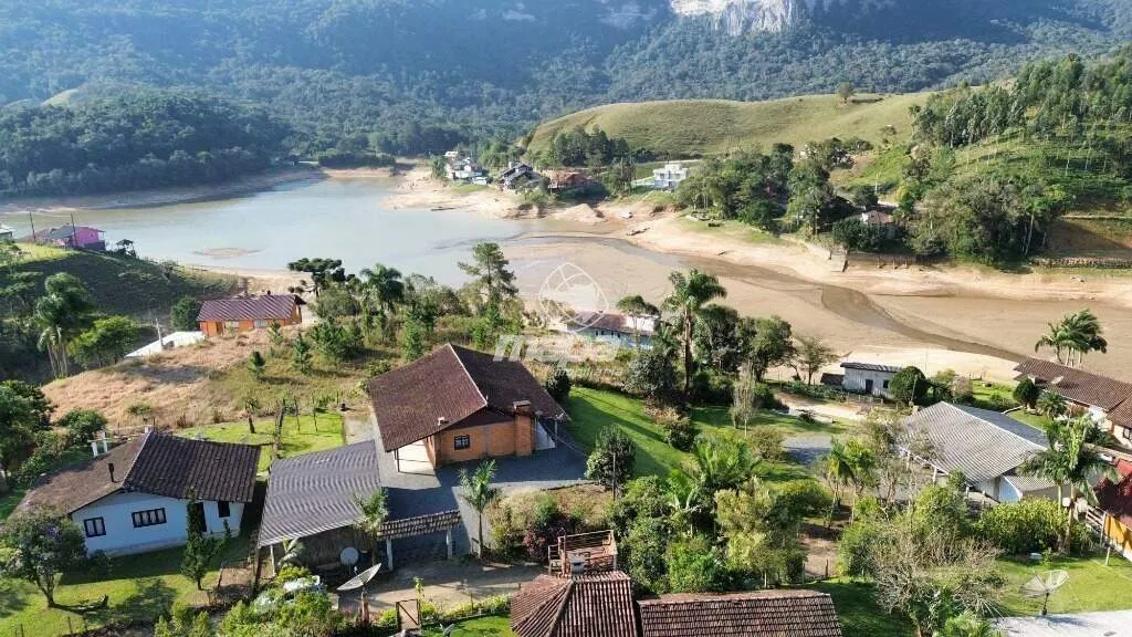 Casa à venda, 5 quartos, Centro - Rio dos Cedros/SC — foto 2